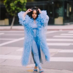 Blue Ruffle duster